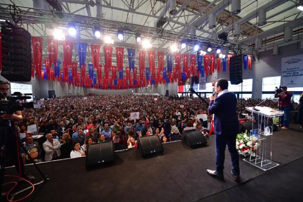 İmamoğlu “İstanbul Gönüllüleri” İle Bir Araya Geldi