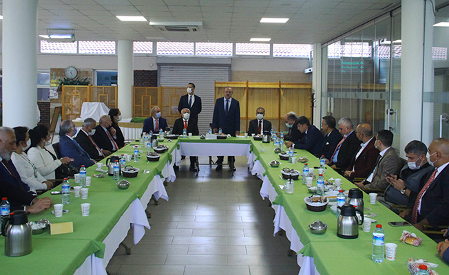 Kartal’da Muhtarlar Günü Kutlandı